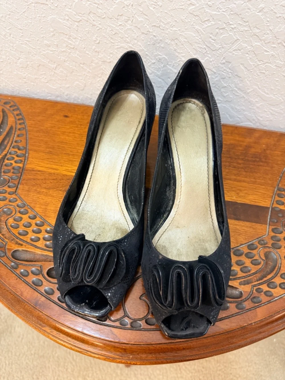 Alex Marie Black Peep Toe Heels 8.5M Chic Textured – Needs Heel Repair